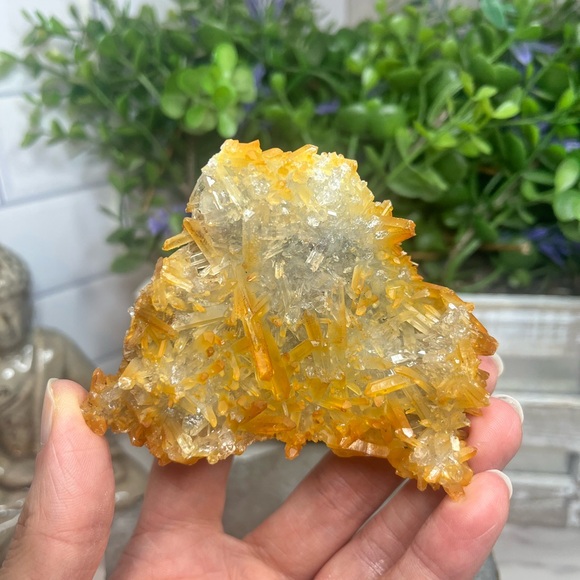 Iron Included Quartz - Picture 3 of 5